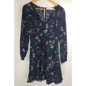 ASTR the Label Floral V‑Neck Long Sleeve Dress • Size M • 100% Viscose • EUC